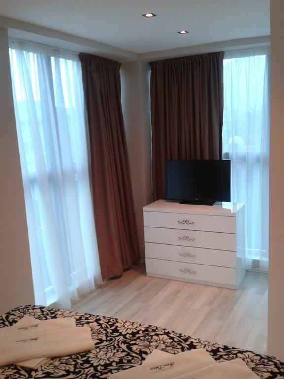 And Grand Palazzo Appartement *