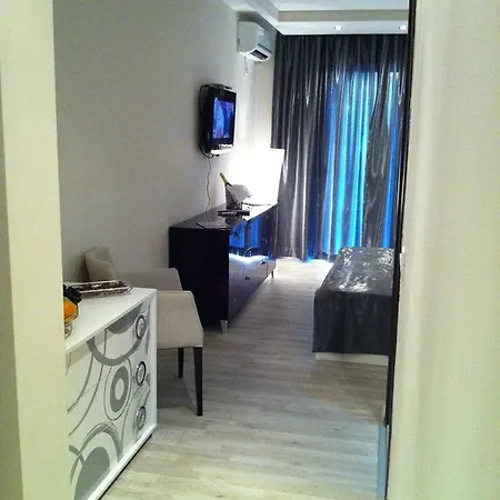 Apartments And Rooms Grand Palazzo Будва Номер фото