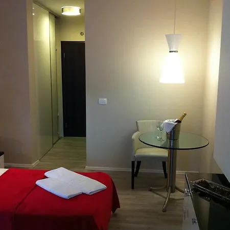Apartments And Rooms Grand Palazzo Будва Номер фото
