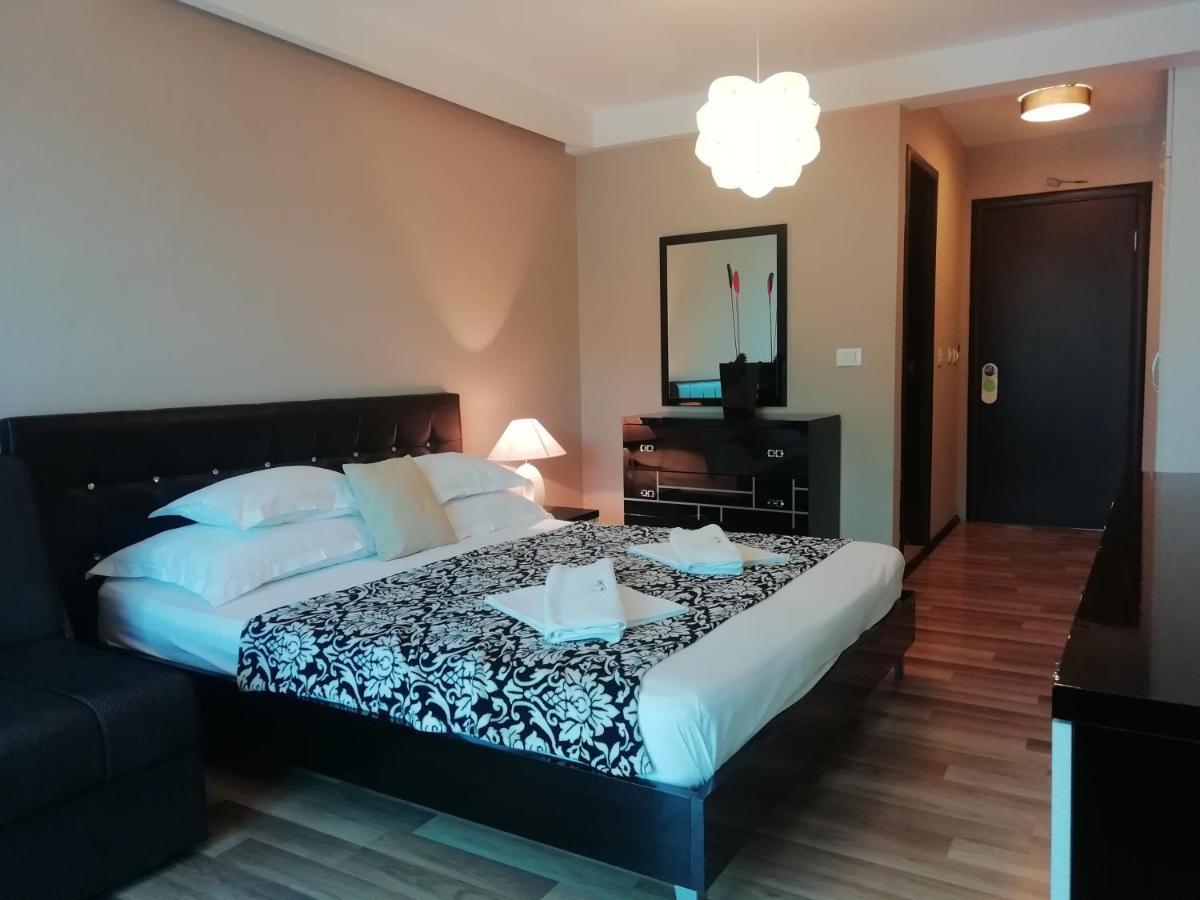 And Grand Palazzo Апартаменты Будва